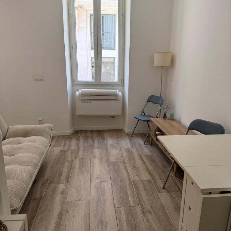 Duplex Cannes Centre - One-Bedroom Apartment - 9