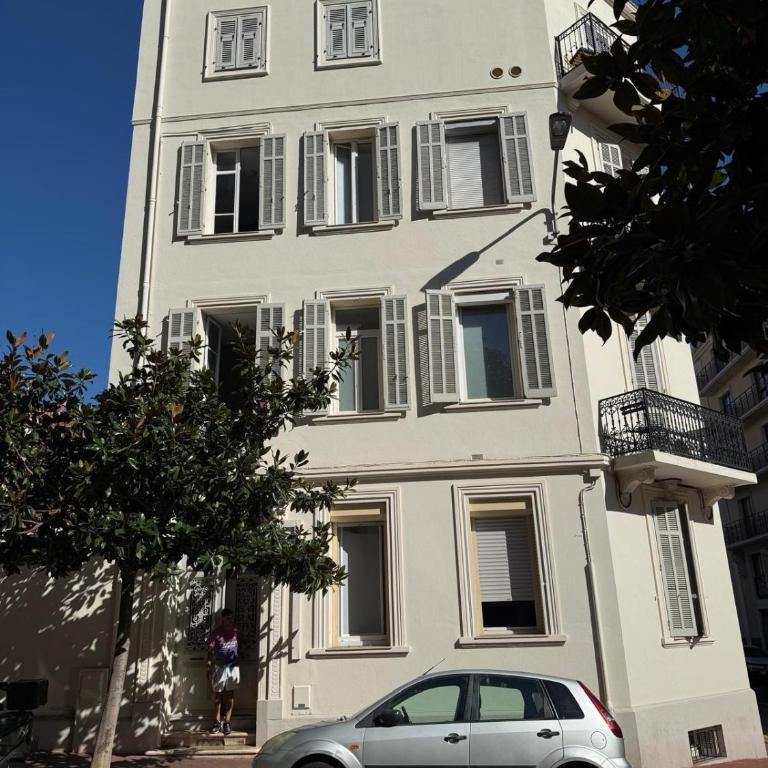 Duplex Cannes Centre - One-Bedroom Apartment - 30