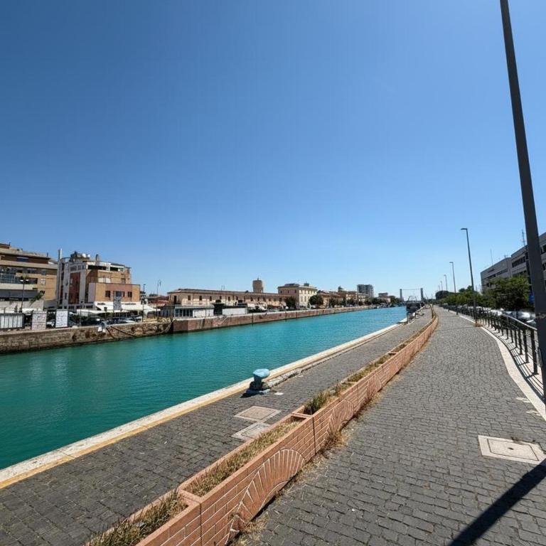Enjoy and Fly, NEAR THE AIRPORT AND THE SEA - Appartamento con 1 Camera da Letto - 22