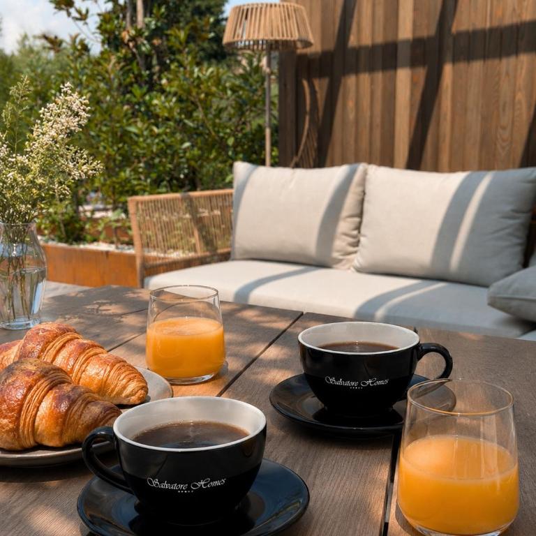 SalvatoreHomes - Casa Serenia - Ultra Luxury Duplex in the Heart of Bardolino with Dream Garden & Direct Infinity Pool Access - Maisonette-Apartment - 34