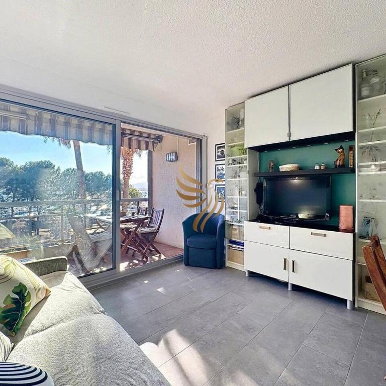 CapRaphéa T2 with seaview,balcony,parking,AC,WIFI. - Apartment - 16