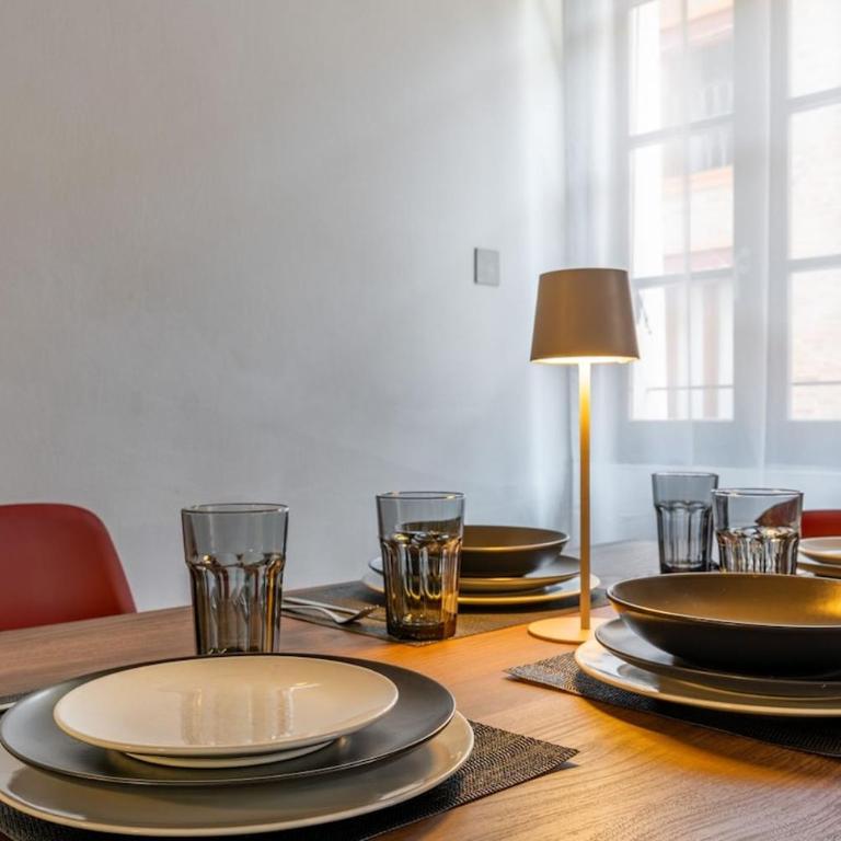 Modern Apt in the center 500m from the Estense Castle - Appartamento con 2 Camere da Letto - 9