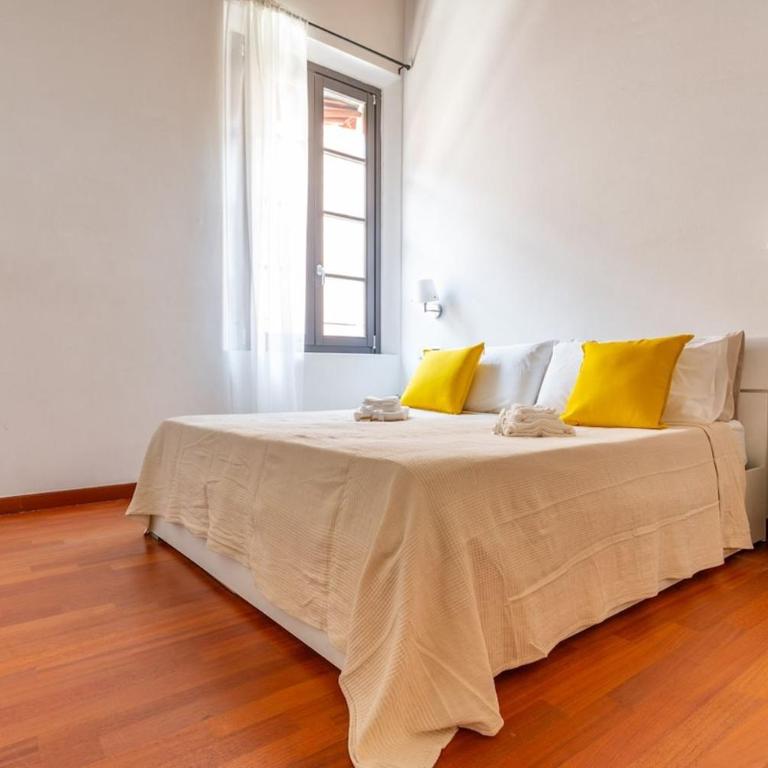 Modern Apt in the center 500m from the Estense Castle - Appartamento con 2 Camere da Letto - 2