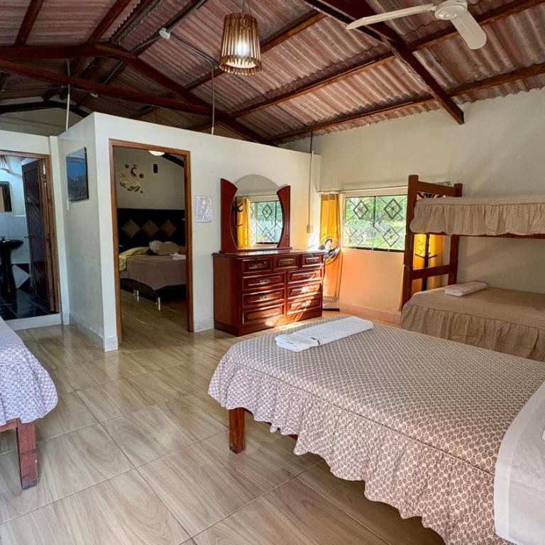 Villa Jennifer - Superior Family Room - 3