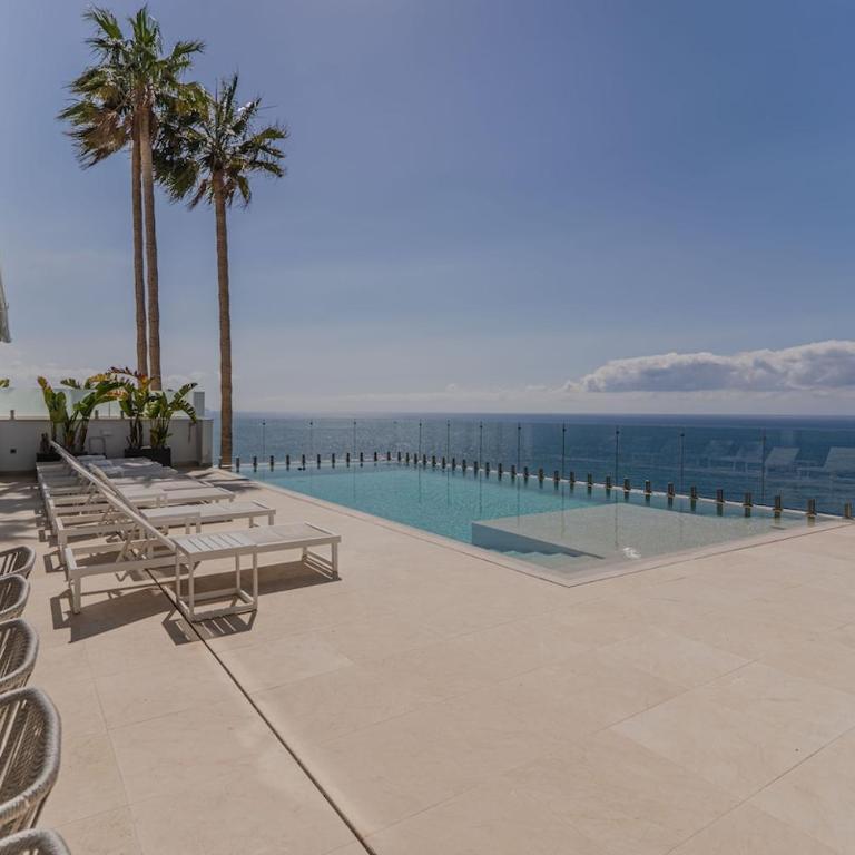 Villa Riviera, Luxury, pool, jacuzzi, cinema & gym - Villa - 4