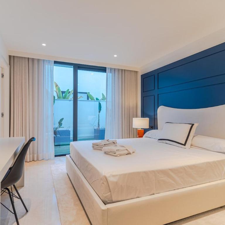 Villa Riviera, Luxury, pool, jacuzzi, cinema & gym - Villa - 10