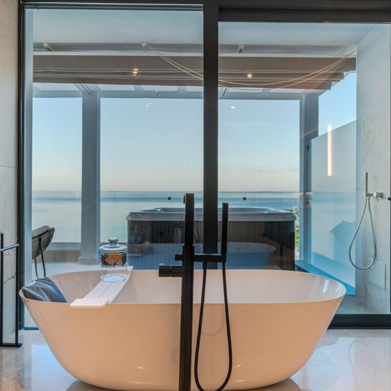 Villa Riviera, Luxury, pool, jacuzzi, cinema & gym - Villa - 16