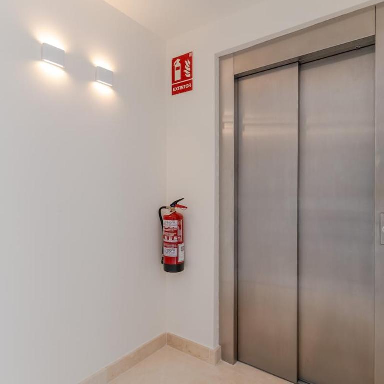 Villa Riviera, Luxury, pool, jacuzzi, cinema & gym - Villa - 34