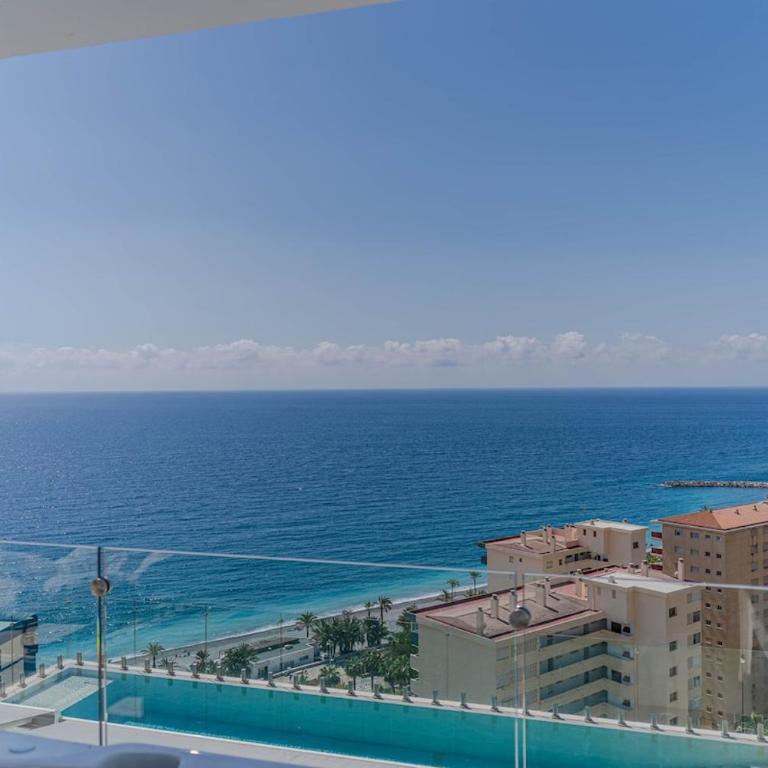 Villa Riviera, Luxury, pool, jacuzzi, cinema & gym - Villa - 38