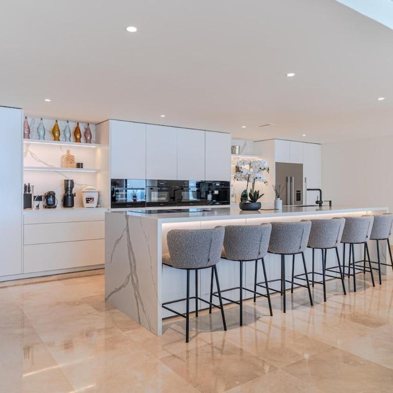 Villa Riviera, Luxury, pool, jacuzzi, cinema & gym - Villa - 52