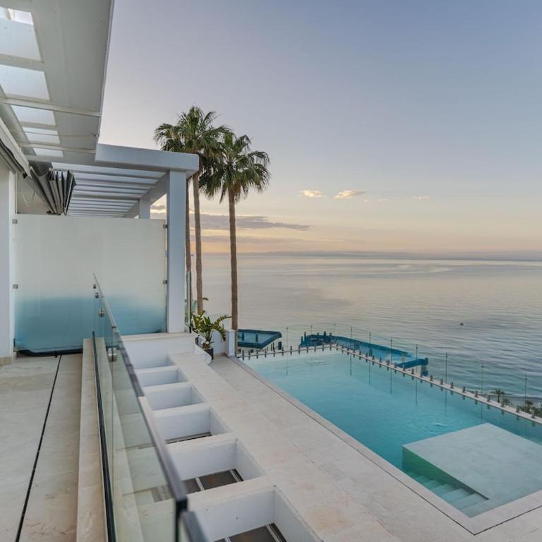 Villa Riviera, Luxury, pool, jacuzzi, cinema & gym - Villa - 75