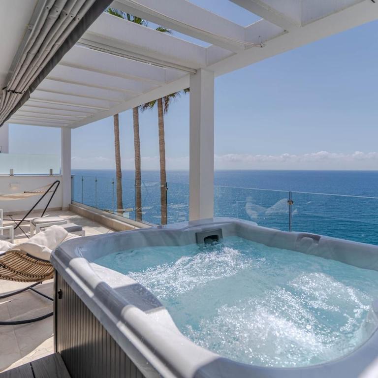Villa Riviera, Luxury, pool, jacuzzi, cinema & gym - Villa - 83