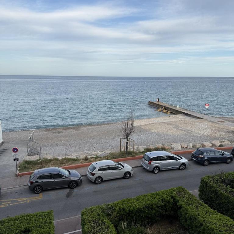 Studio2 with Sea View - French Riviera Retreat - Studio - 11