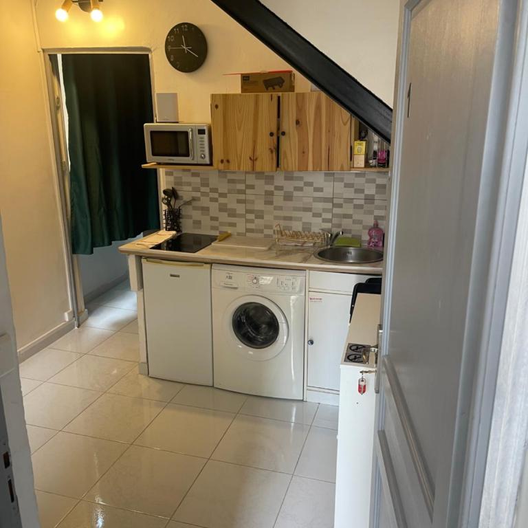 T1 neufs climatisés sur-équipés - Apartamento de 1 dormitorio - 23