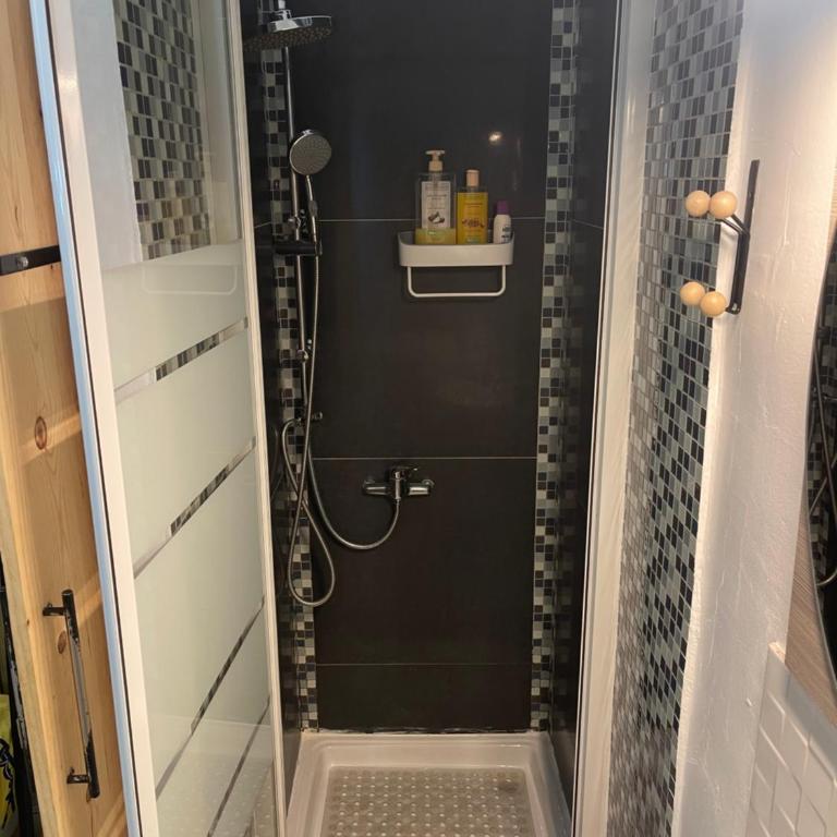 T1 neufs climatisés sur-équipés - Apartamento de 1 dormitorio - 16