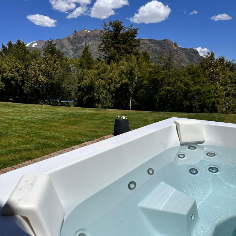 Imponente casa en Arelauquen Golf & Country Club - Five-Bedroom House - 9