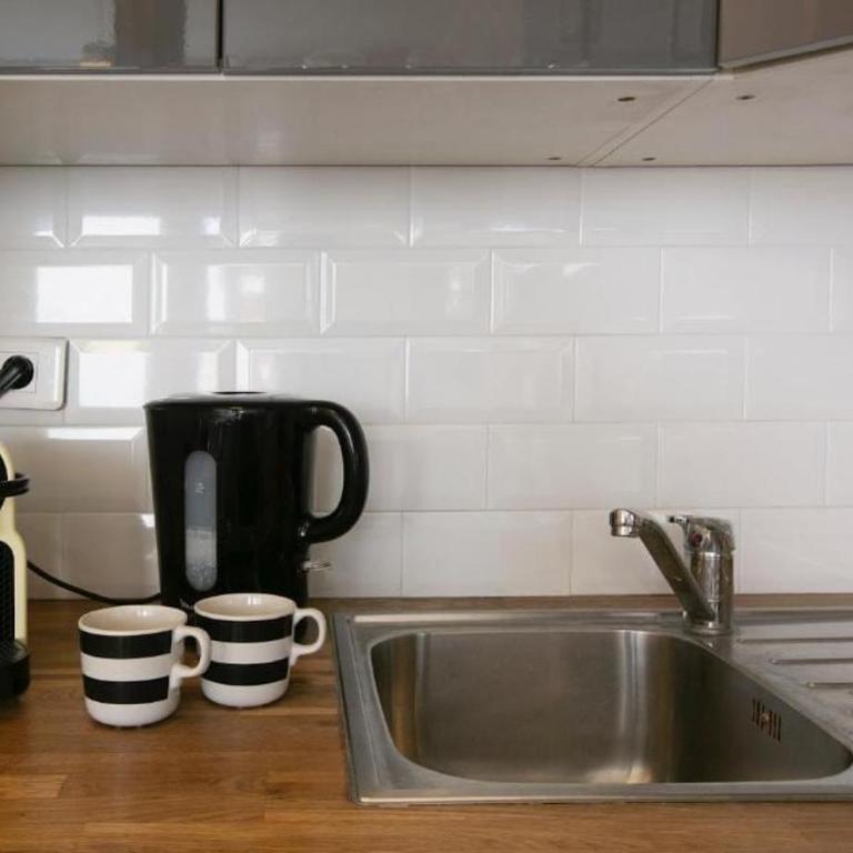 1 bedroom apartment in center of Batignolles - Appartement 1 Chambre - 15