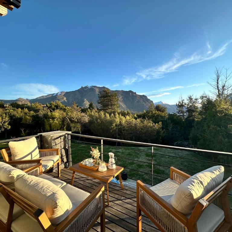 Imponente casa en Arelauquen Golf & Country Club - Five-Bedroom House - 3