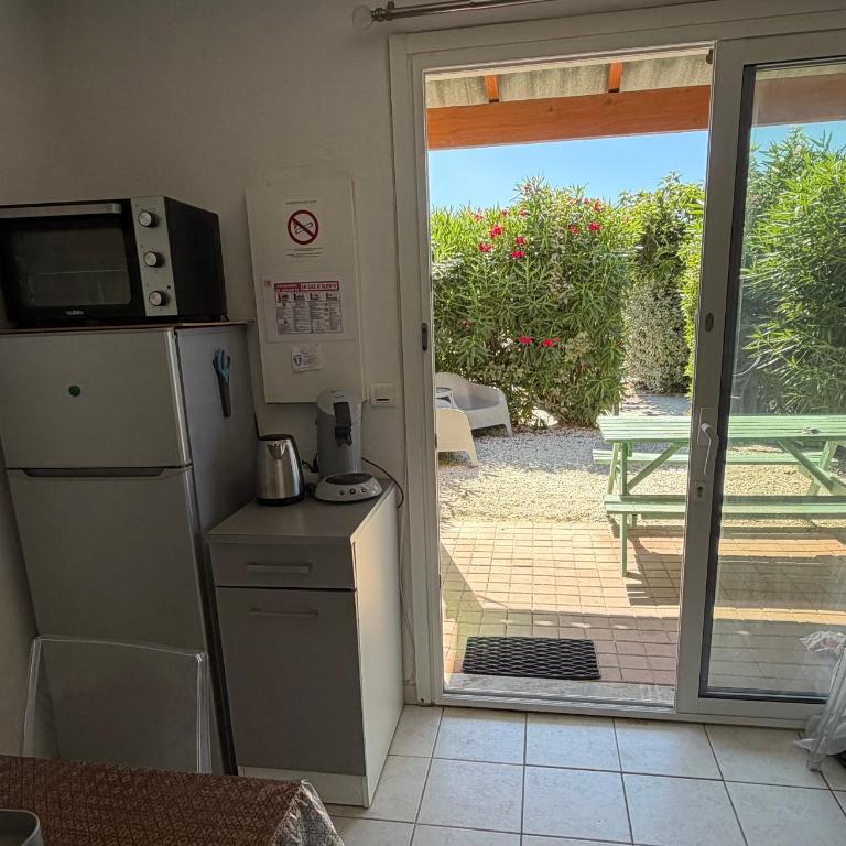 JOLIE MAISON ILE DES PECHEURS dans résidence avec piscine - Two-Bedroom House - 6