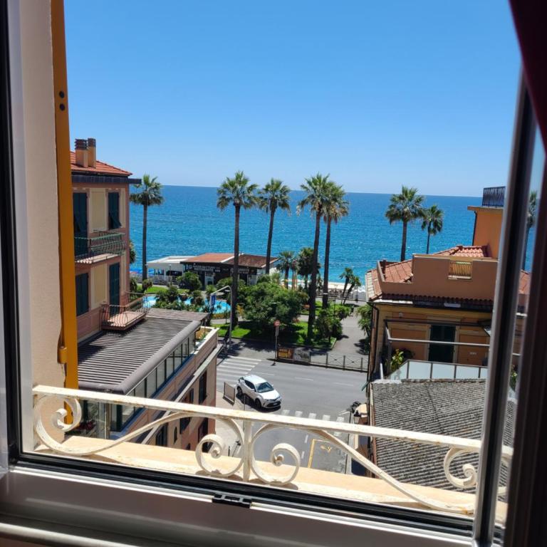 VarazzeSuite Golden Paradise - Appartamento con 2 Camere da Letto - 10