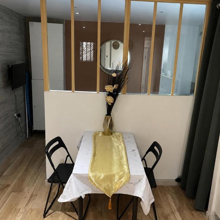 T1 neufs climatisés sur-équipés - Apartamento de 1 dormitorio - 1