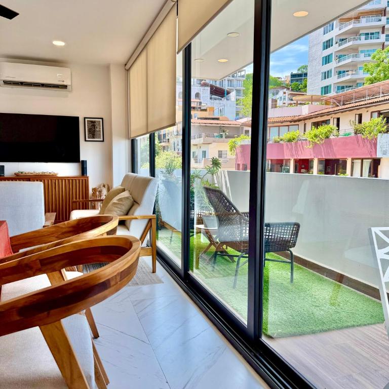 Casa Kalm - Ocean View - Rooftop Pool - Steps from the Beach - Apartamento de 2 dormitorios - 11