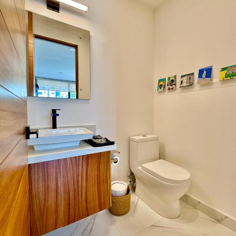 Casa Kalm - Ocean View - Rooftop Pool - Steps from the Beach - Apartamento de 2 dormitorios - 21