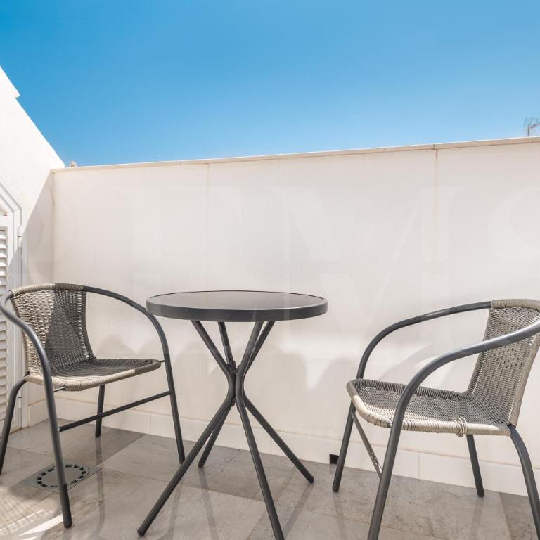 Chic Gem Rooftop terrace with BBQ REMS - Two-Bedroom Apartment - 20