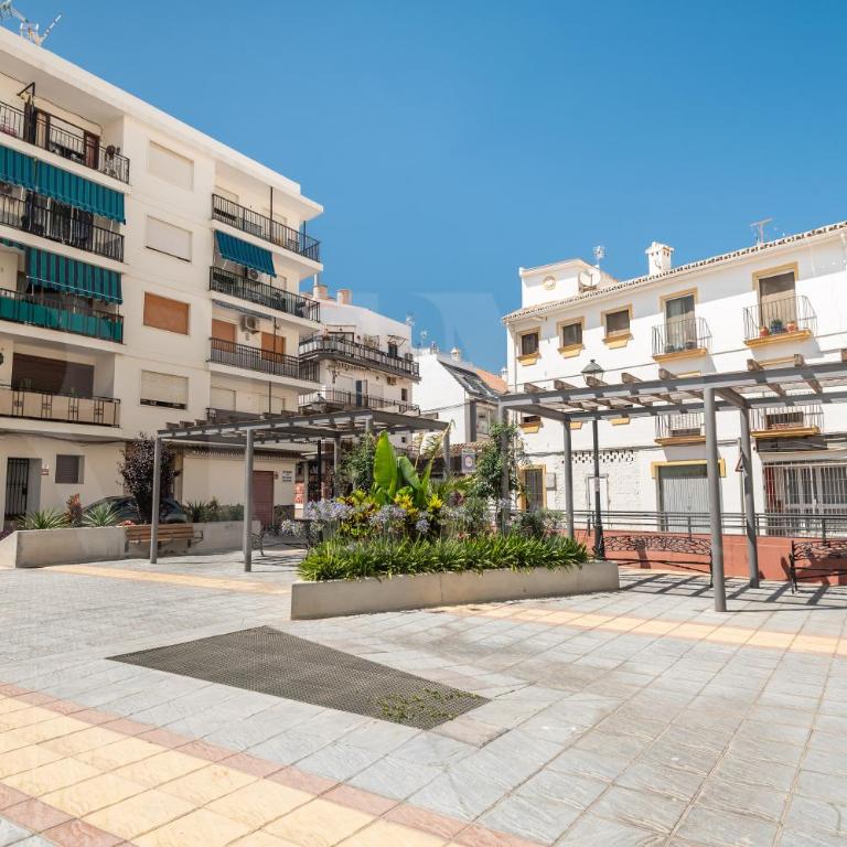 Chic Gem Rooftop terrace with BBQ REMS - Two-Bedroom Apartment - 37
