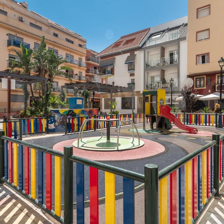 Chic Gem Rooftop terrace with BBQ REMS - Two-Bedroom Apartment - 38