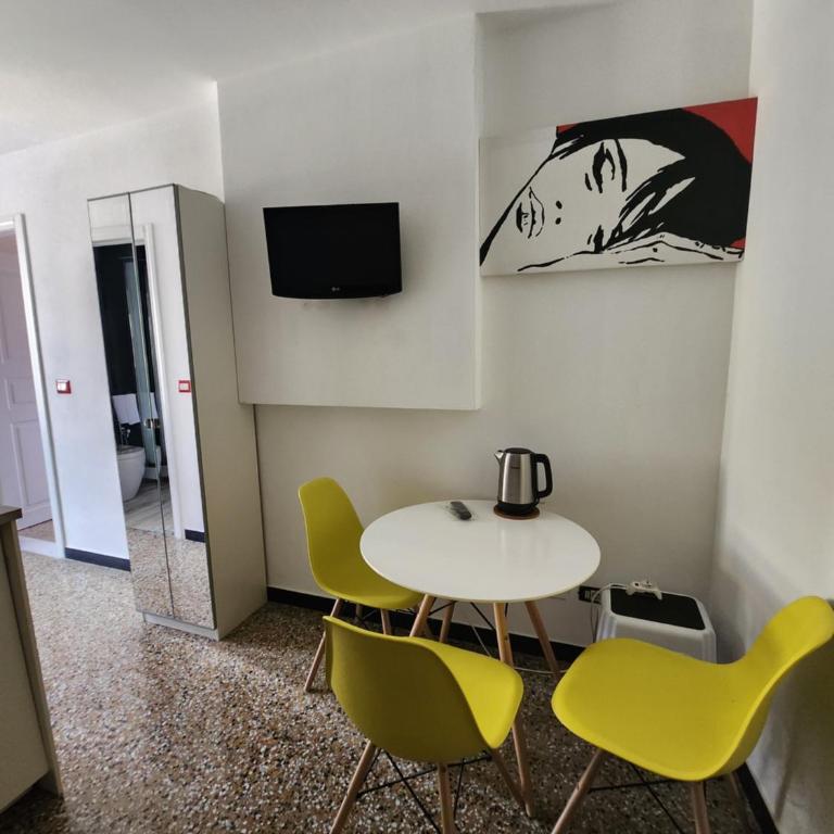 VarazzeSuite Golden Paradise - Appartamento con 2 Camere da Letto - 18