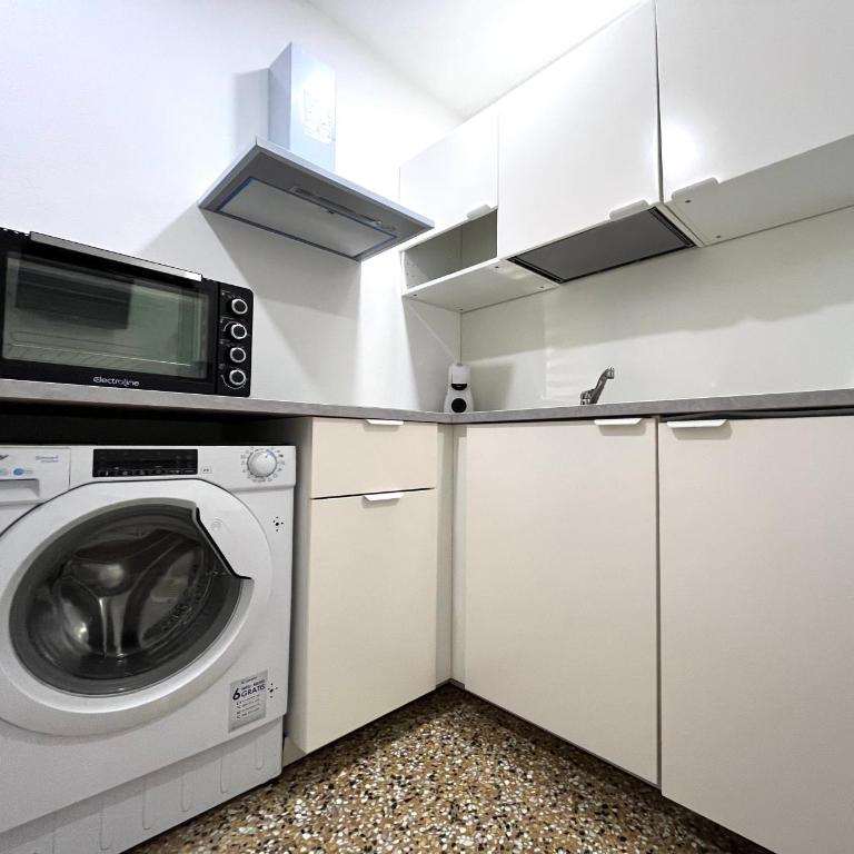 VarazzeSuite Golden Paradise - Appartamento con 2 Camere da Letto - 29