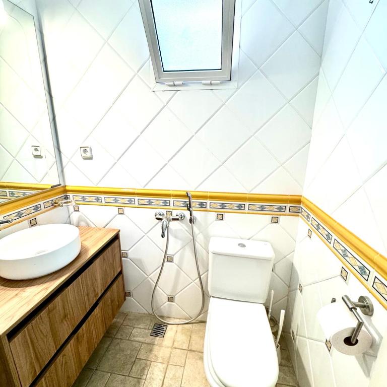 Luminous studio apartment in a villa with pool - Apartamento de 1 dormitorio - 8