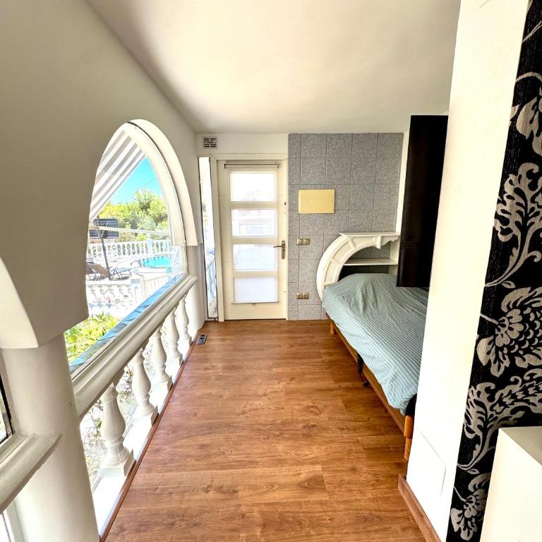 Luminous studio apartment in a villa with pool - Apartamento de 1 dormitorio - 16