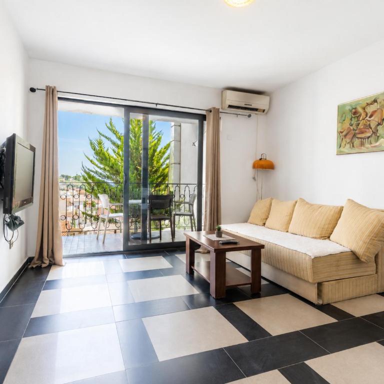 Adria by Odea Stays - Apartman sa 2 Spavaće Sobe, Balkonom i Pogledom na More - 4