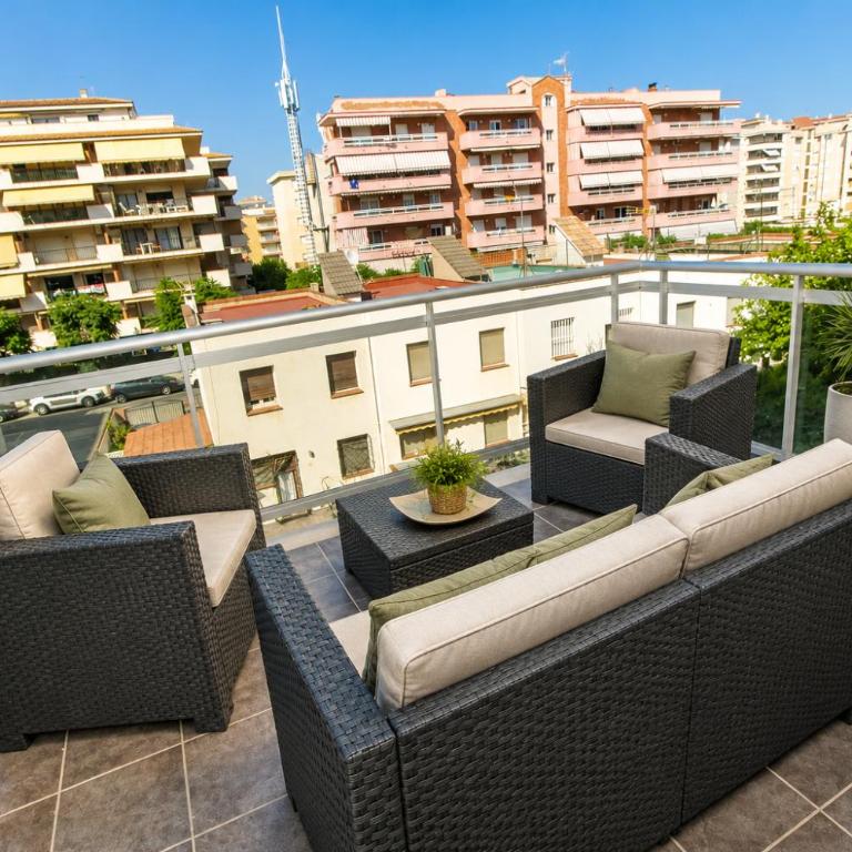 Roura 2 Planetcostadorada - Appartamento con Terrazza - 2