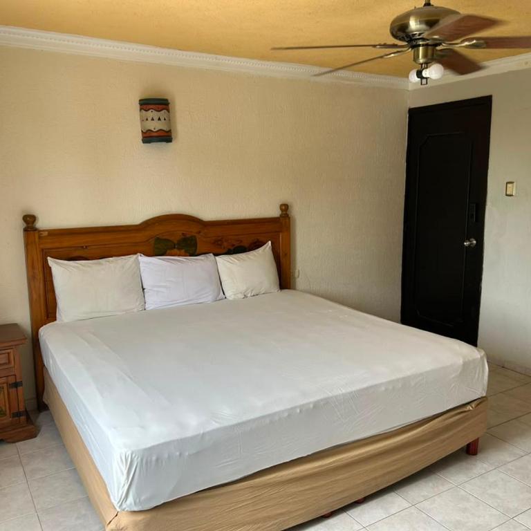 Hotel CBlanca - Chambre Lit King-Size Supérieure - 4