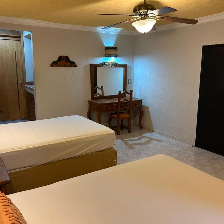 Hotel CBlanca - Chambre Lits Jumeaux - 7