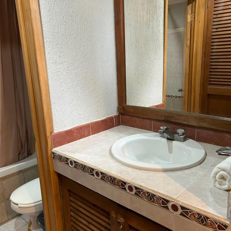 Hotel CBlanca - Chambre Lits Jumeaux - 10