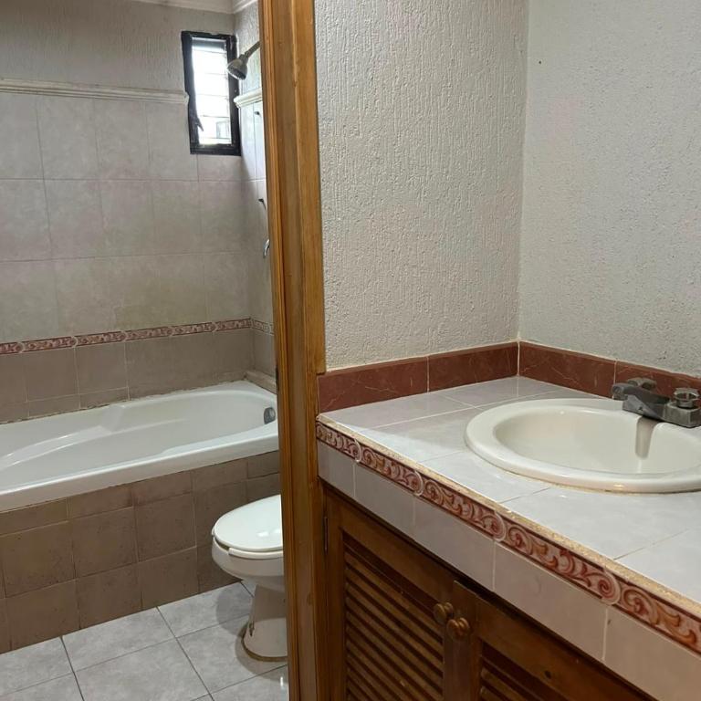 Hotel CBlanca - Chambre Lits Jumeaux - 11
