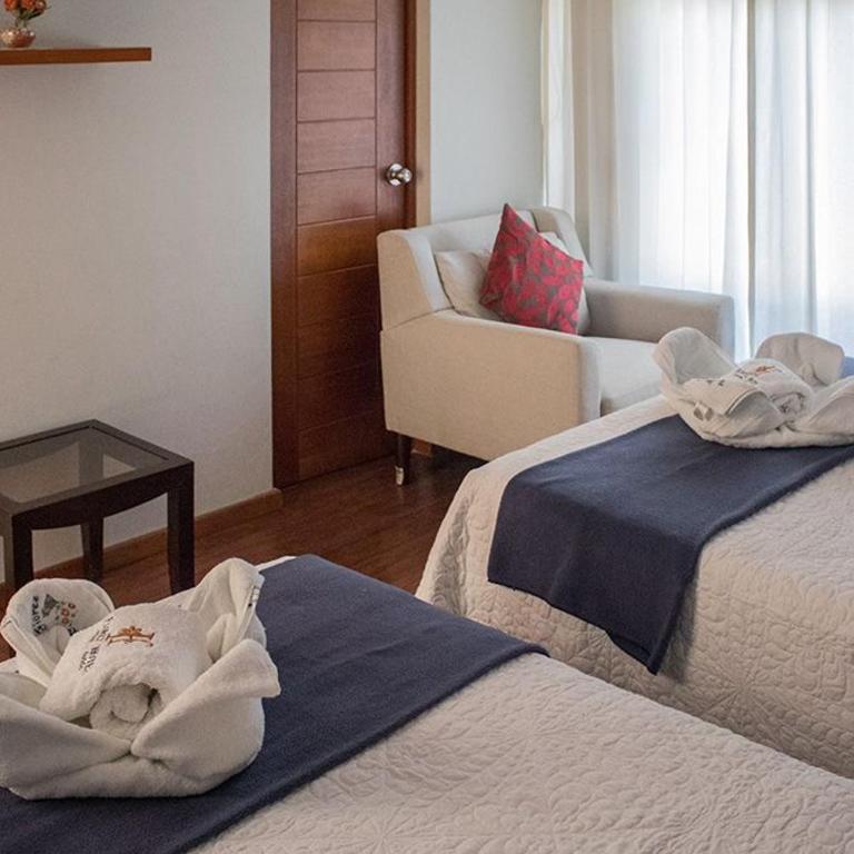 Hotel Florez Boutique - Family Room with Garden View - 7