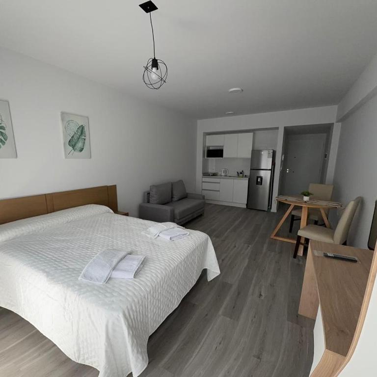 ApartCityBA - Estudio con balcón - 2