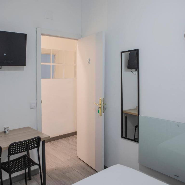 Metropolitano Guesthouse - Habitación Doble con baño compartido - 4