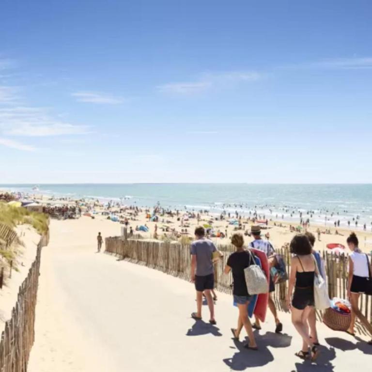 Au coeur du bourg et très proche plage - Maison de Vacances - 10