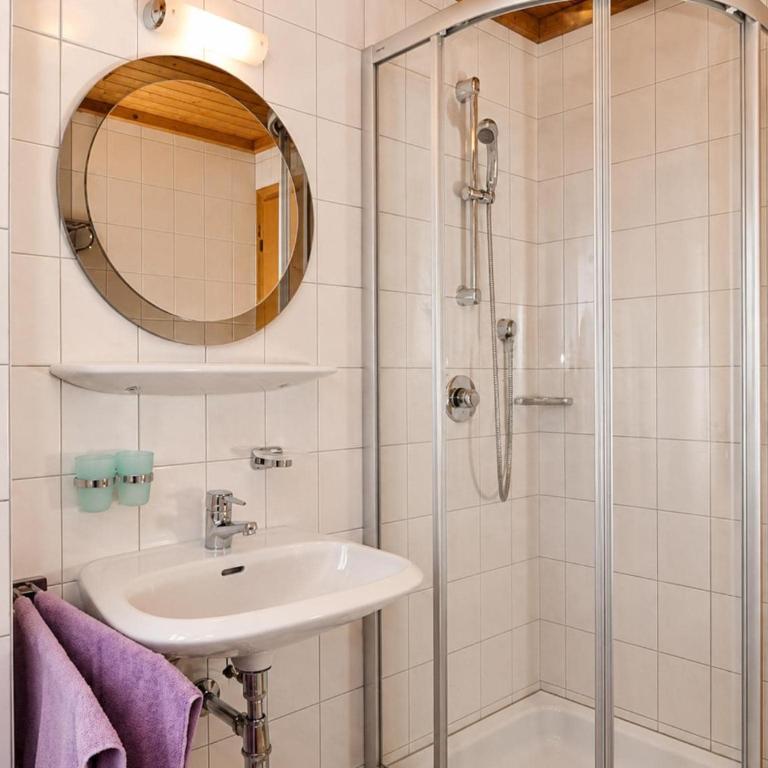 Cozy holiday apartment near the ski slope - Apartment mit 1 Schlafzimmer - 15