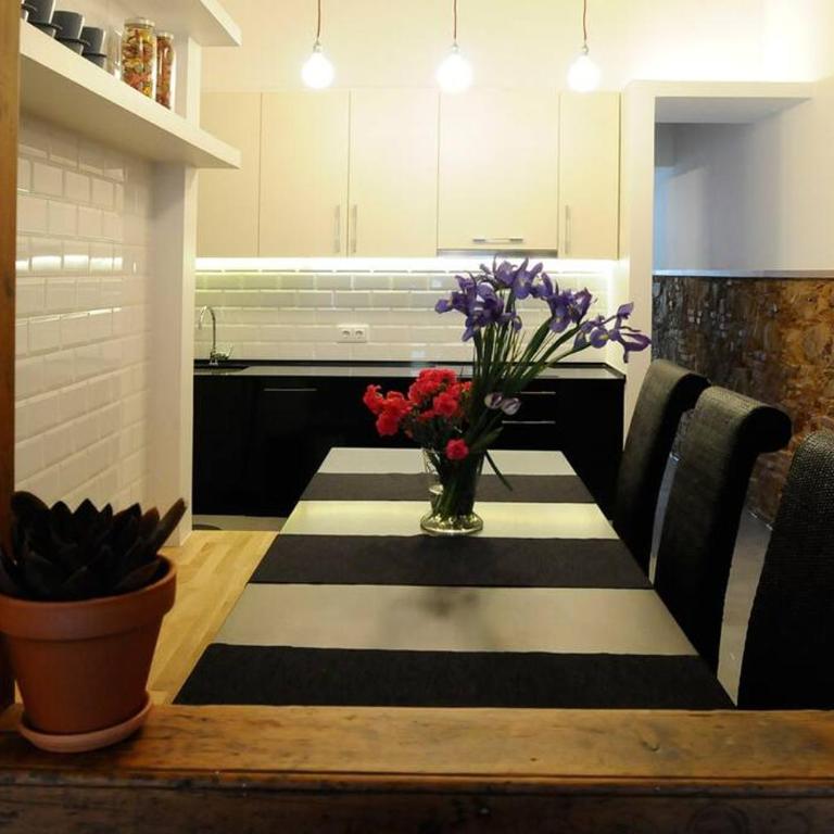 UNIQUE ARCHITECTS APARTMENT IN TRENDY CENTRAL POBLE SEC By MyRentalHost - Apartamento - 30