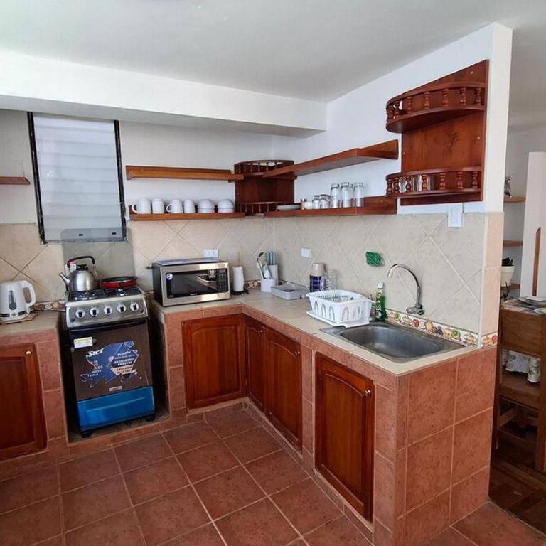 Casa Luminosa - Three-Bedroom Standard Apartment - 5