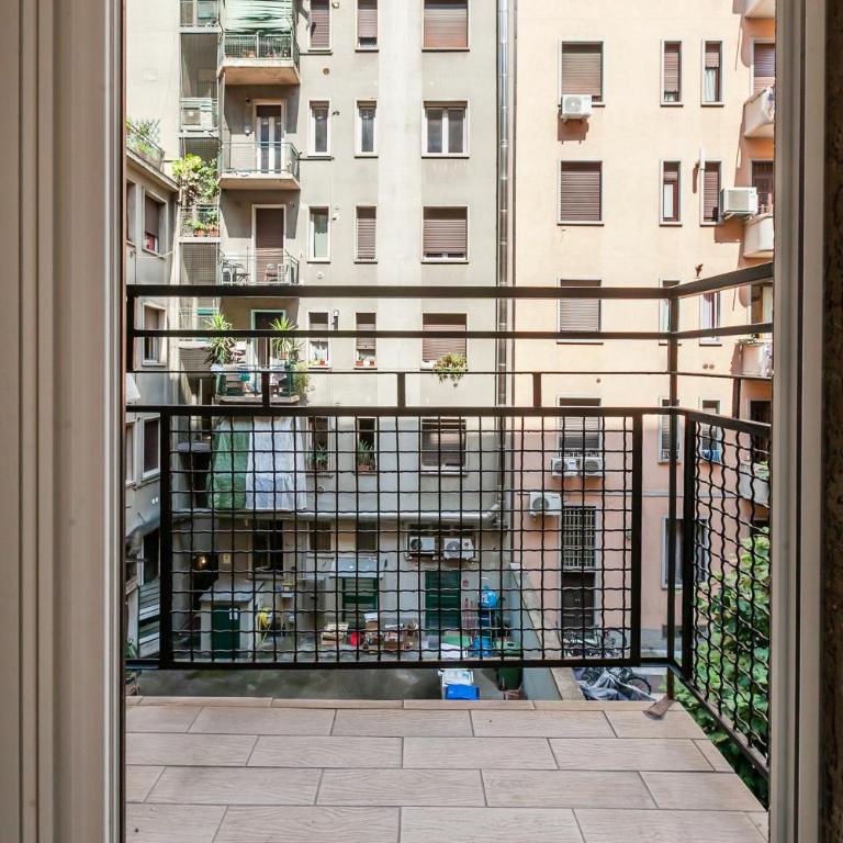Petraz Central Station Milano - Appartamento Deluxe con 2 Camere da Letto e Balcone - 15