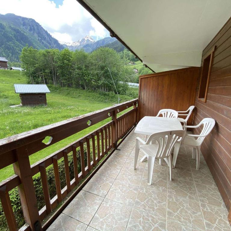 Appartement charmant avec balcon - 4 pers. - FR-1-886-10 - Appartement - 10
