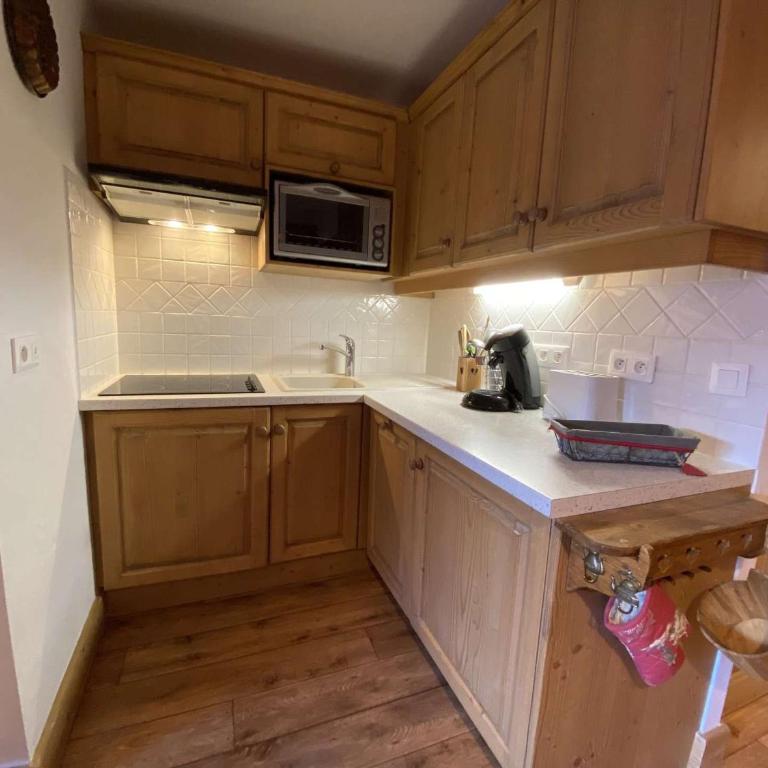 Appartement cosy avec vue village - 4 pers. - FR-1-886-4 - Appartement - 3